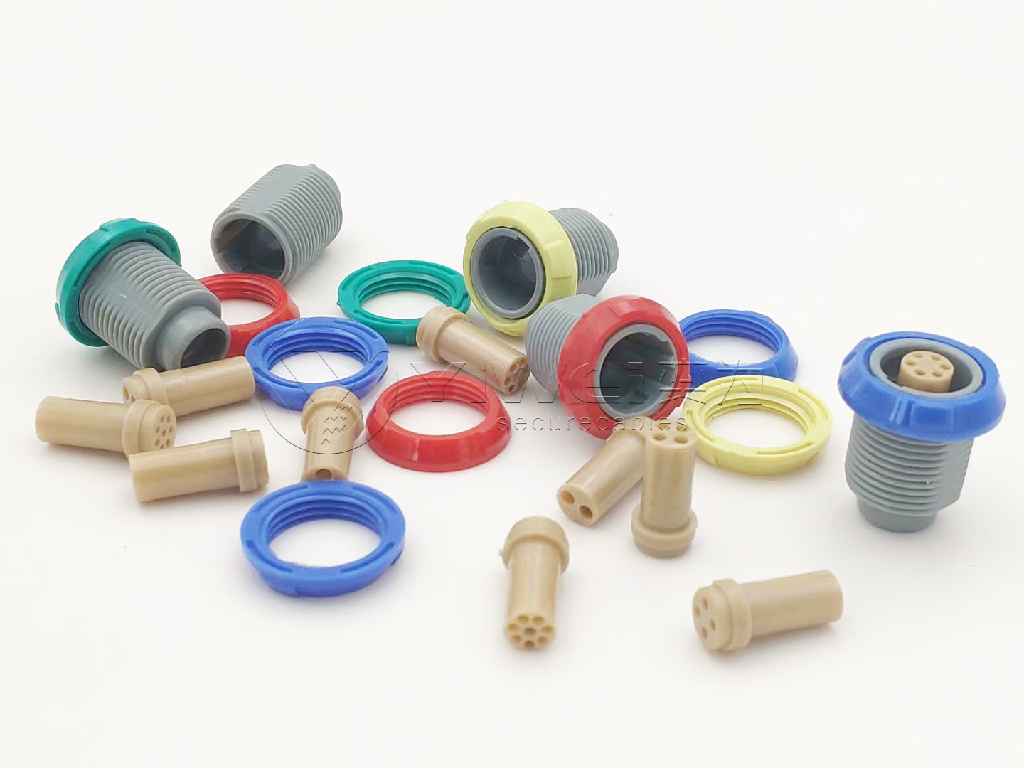 塑料推拉自锁连接器插座